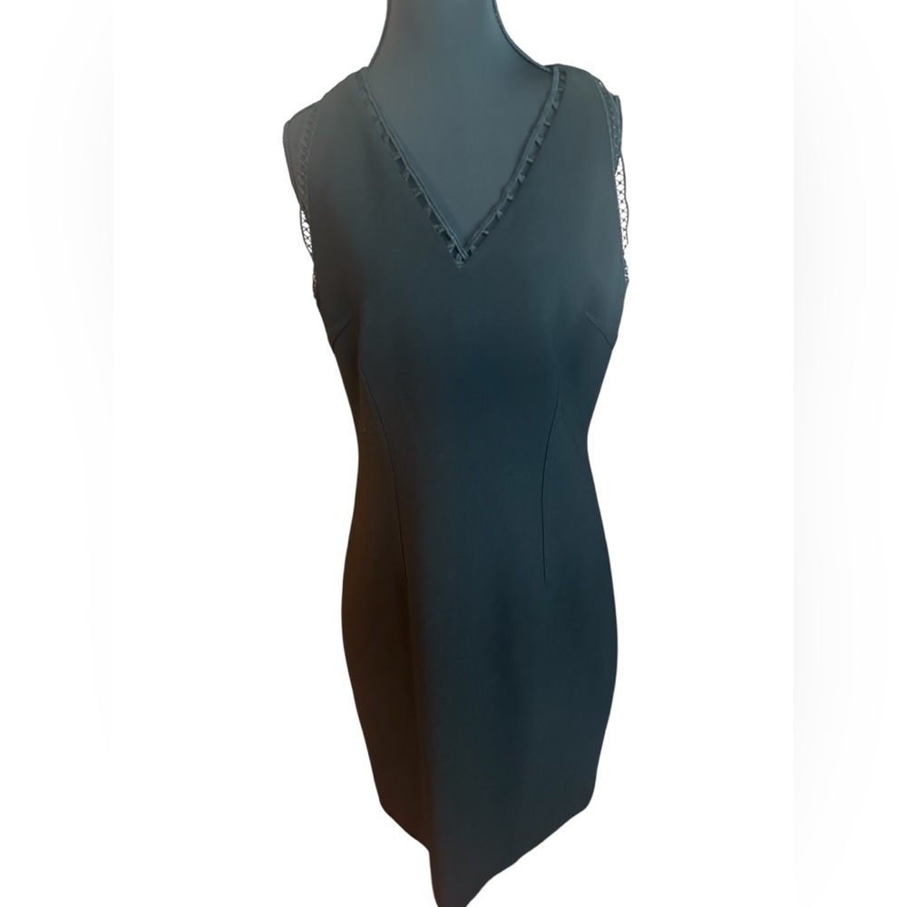 Elie Tahari Little Black Sleeveless Dress with Detailed Trim Size 8